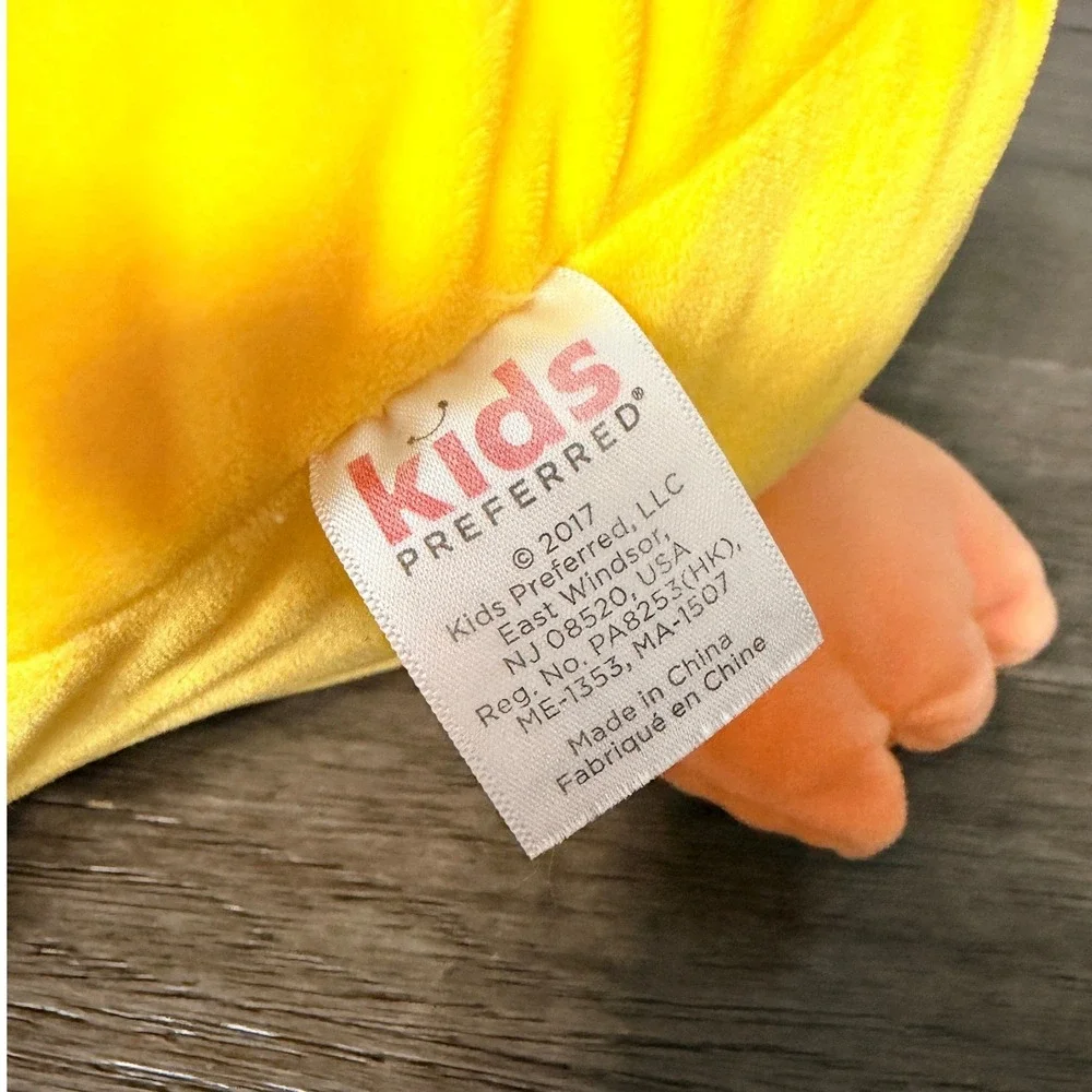 Kids Preferred Cuddle Pals Yellow Duckling Plush Squishy Soft Toy